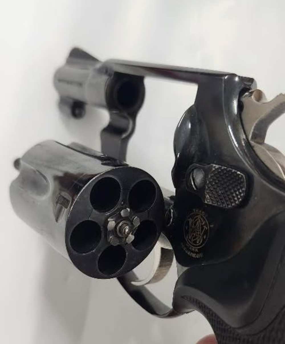 Pre Owned Smith & Wesson Model 36 No Dash .38 Special 5 Shot Revolver -img-13