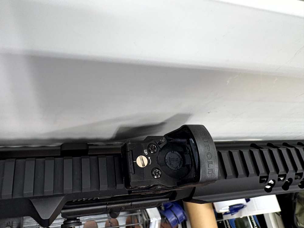 Wilson Combat AR15 - 5.56 w/ Leupold DP Pro and muzzle break - vgood cond.-img-6
