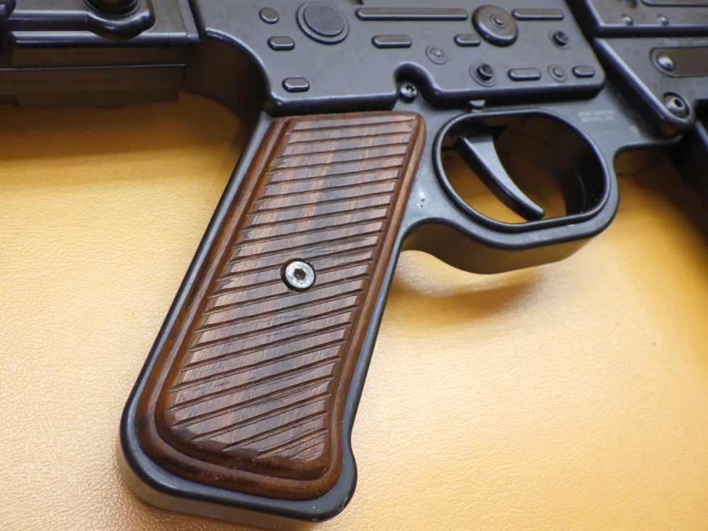 GSG STG44 .22LR 16.5"Bbl Four 25-Rnd Mags Original Wood Crate-img-6