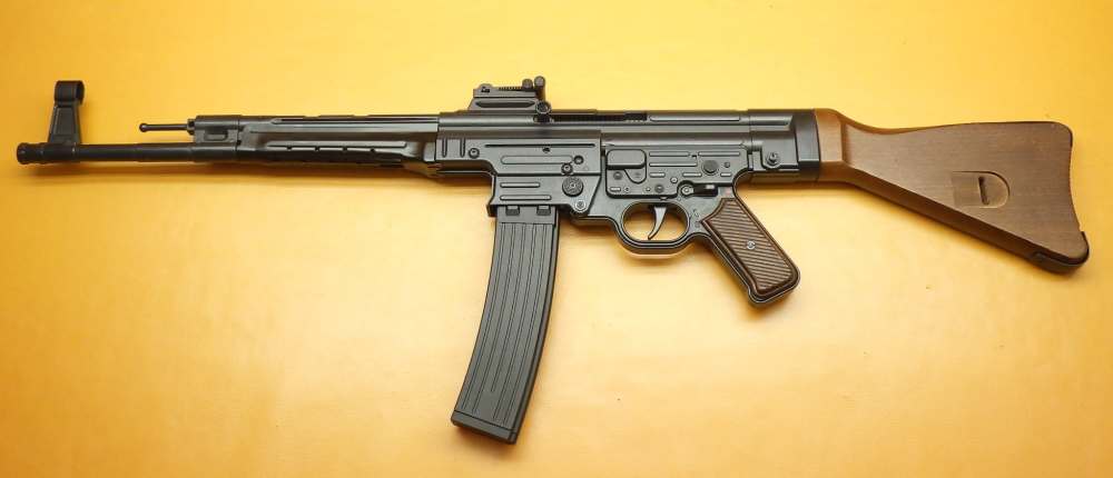 GSG STG44 .22LR 16.5"Bbl Four 25-Rnd Mags Original Wood Crate-img-13