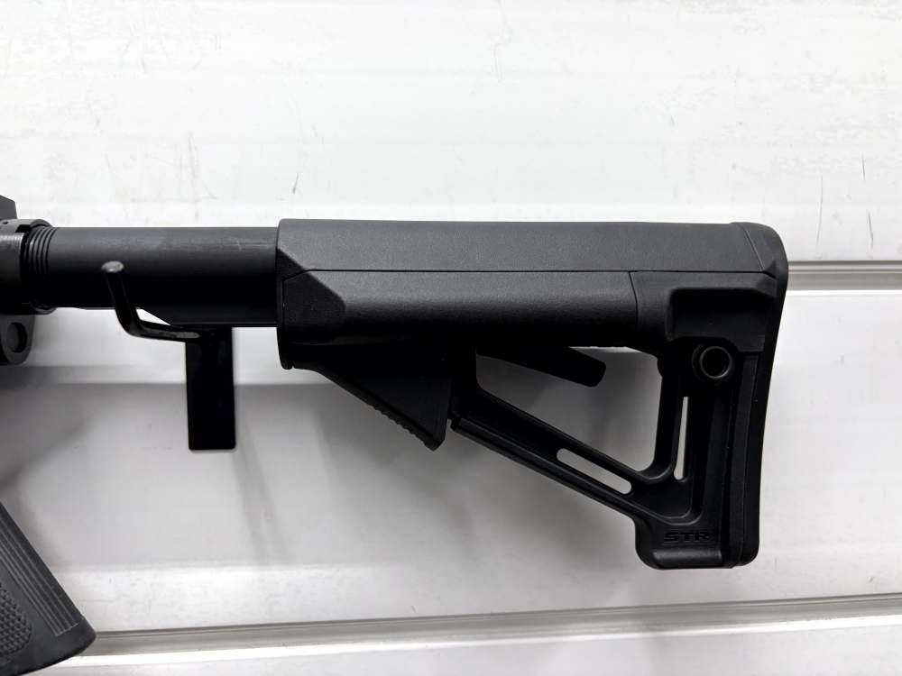 Colt M4 Carbine - 5.56 with Muzzle Break and ERGO grip, very good condition-img-8