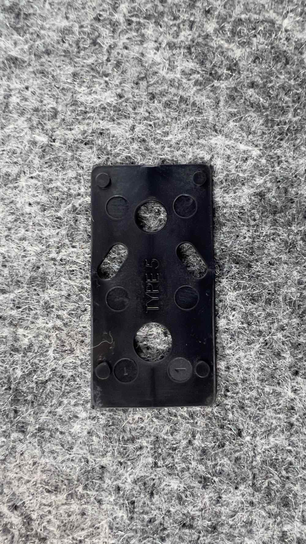 Smith & Wesson M&P9 M2.0 Optics-Ready 2 Magazines Org Box Excellent Cond-img-20