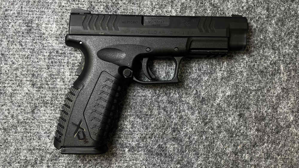 Springfield Armory XDM 9mm Used Pistol 4.5 Inch 3 Magazines-img-1