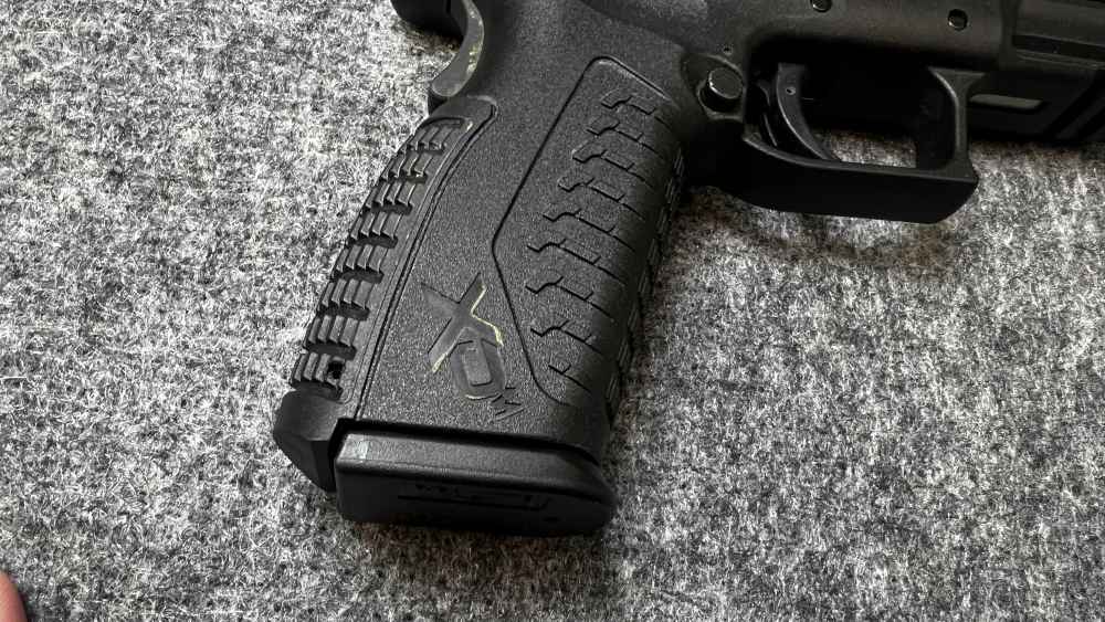 Springfield Armory XDM 9mm Used Pistol 4.5 Inch 3 Magazines-img-6