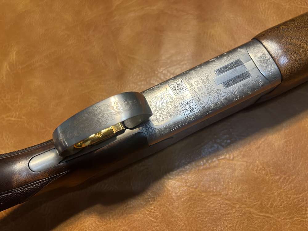 Browning Citori 525 Sporting 28" 2 3/4" 12 Gauge Engraved Beautiful Ported -img-24