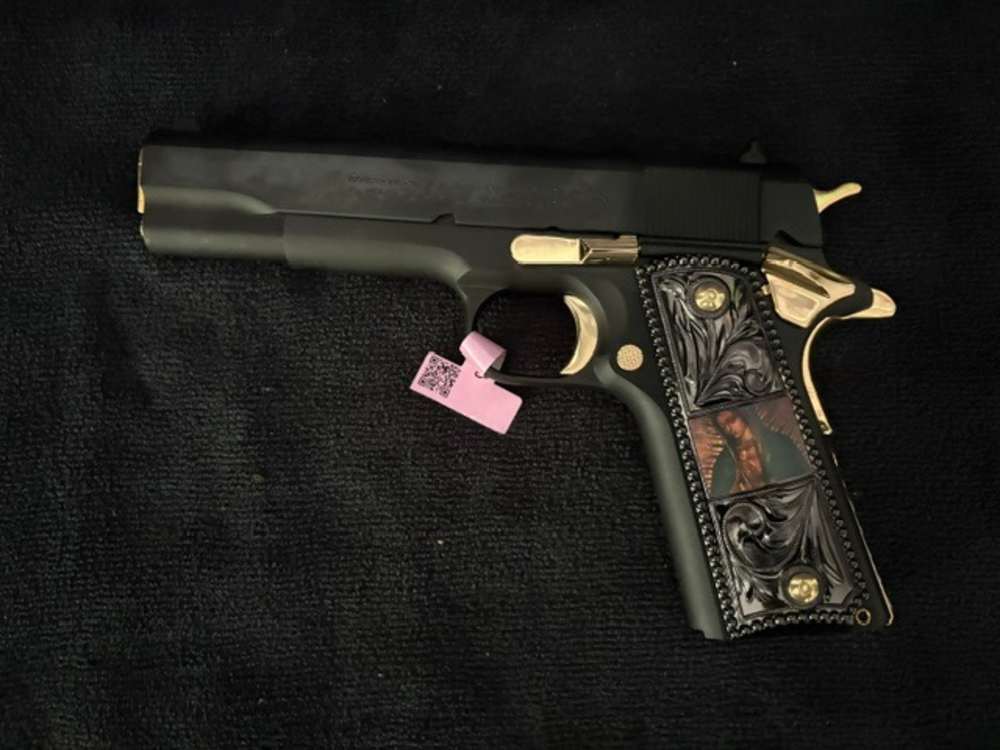 Colt 1911 Series 70 Government 45 ACP Black & Gold NR .01 start Penny-img-4