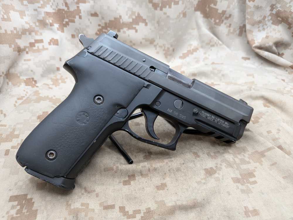 Sig Sauer P229 DA/SA .40 S&W STL Police Trade In USED P-229 w/ Rail-img-4