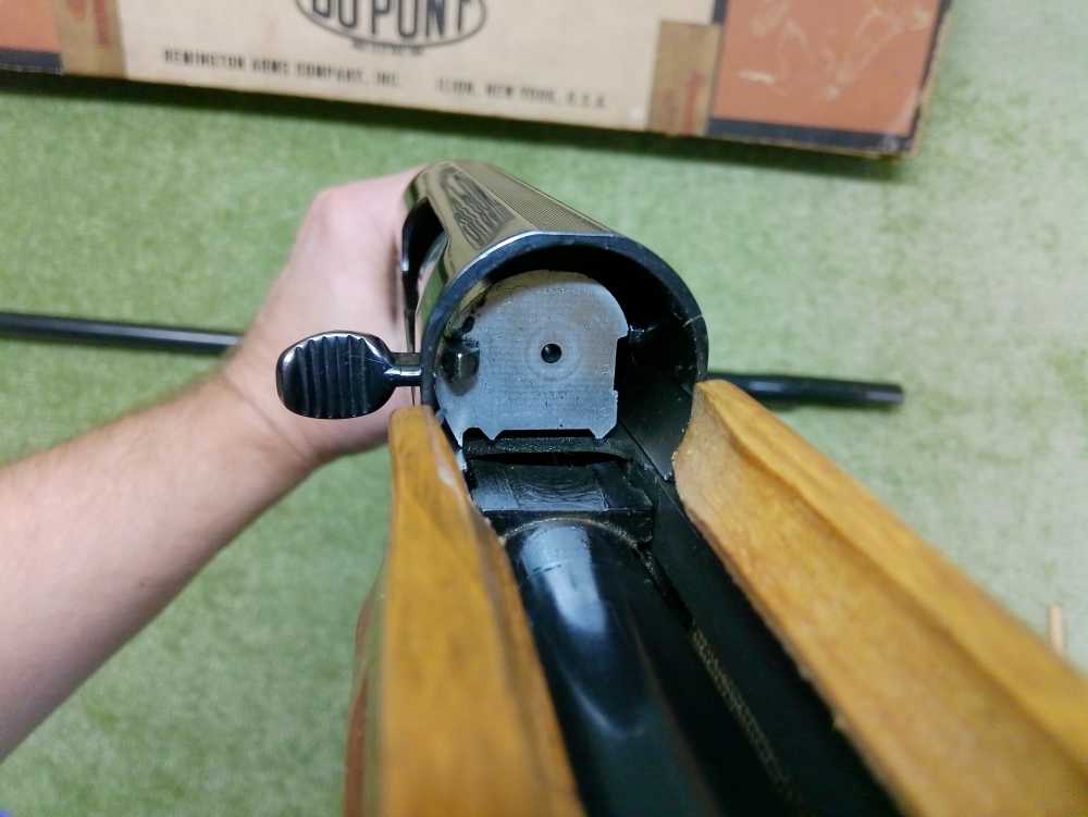 Remington 1100 12ga 28" Mod Mfg. 1968 Unfired in the Original Box!-img-9