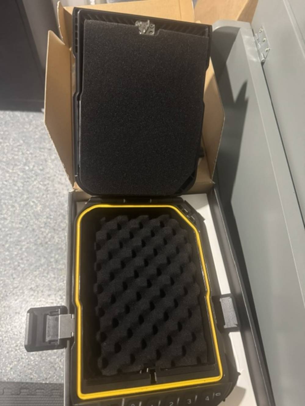 Sig Lifepod Gun Safe - Like New - NO CC FEE-img-2