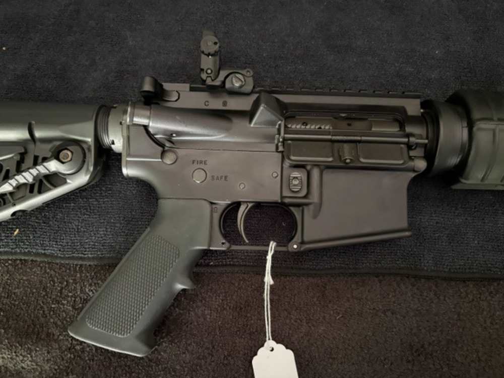 2013 Law Enforcement M4 Carbine .01 Start Penny Auction NR -img-8