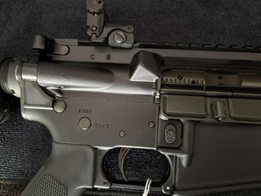 2013 Law Enforcement M4 Carbine .01 Start Penny Auction NR -img-9