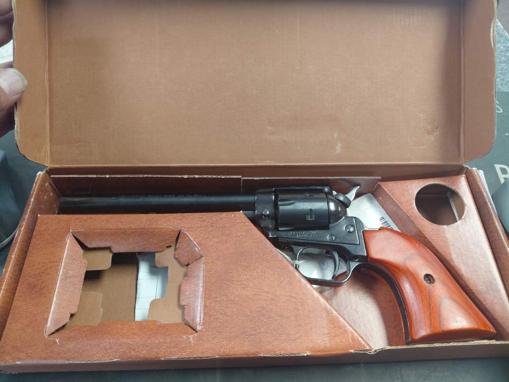 HERITAGE ARMS ROUGH RIDER .22-img-0