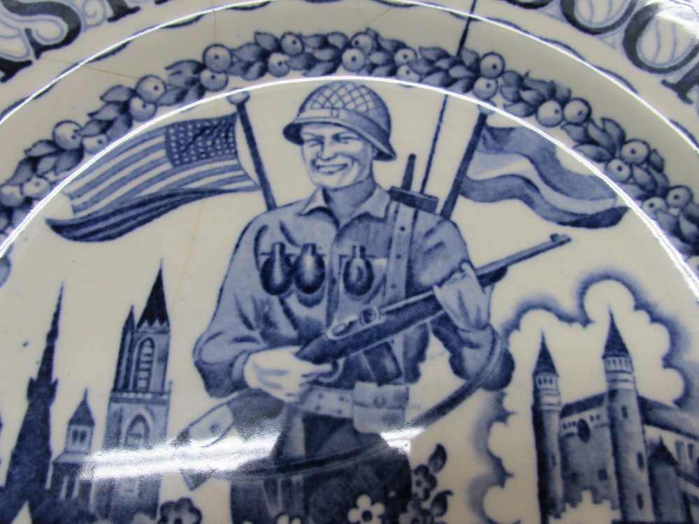 WWII DUTCH COMMEMORATIVE LIBERATION OF MAASTRICHT-1st CITY LIBERATED-1944-img-2