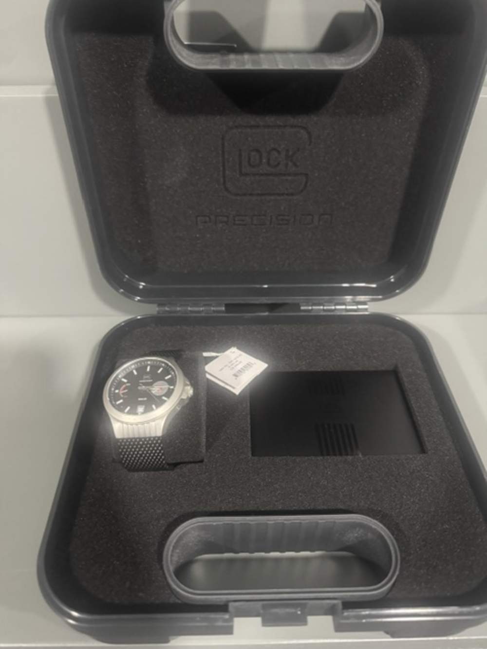 Glock Watch Silver - GW-19-2-22 - BRAND NEW NO CC FEE-img-1