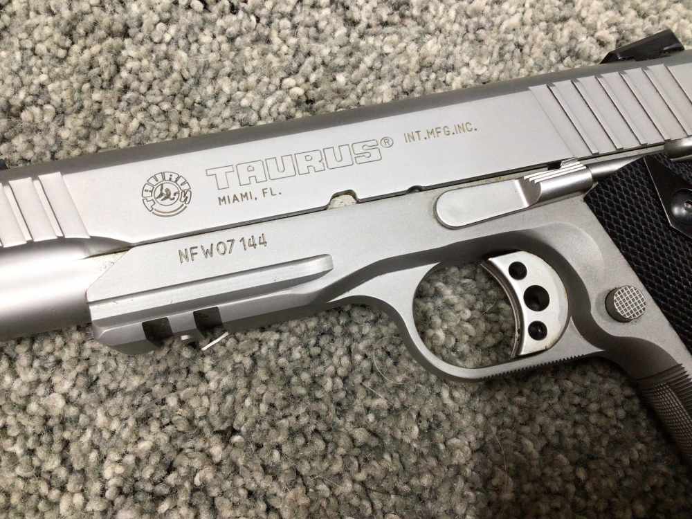 Taurus PT-1911 AR 45acp 5” Stainless-img-5