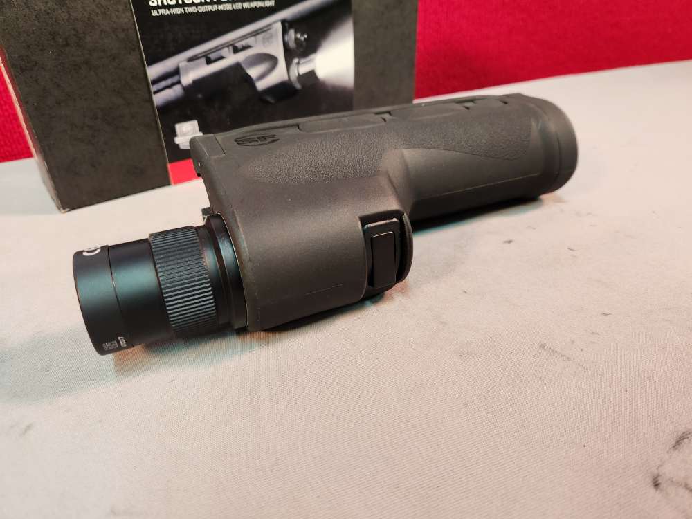 SUREFIRE DSF SERIES REMINGTON 870 LED WEAPONLIGHT NEW! PENNY AUCTION!-img-6