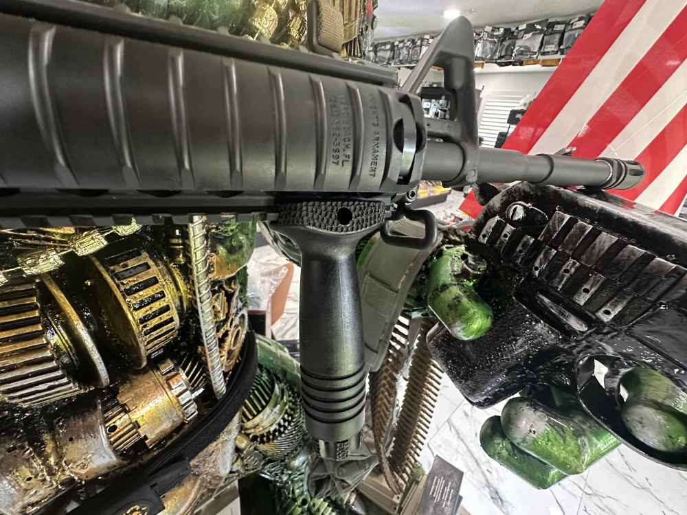 Very Rare Knight's Armament Vero Beach KAC SR-15 M4 Circa 1994-img-2