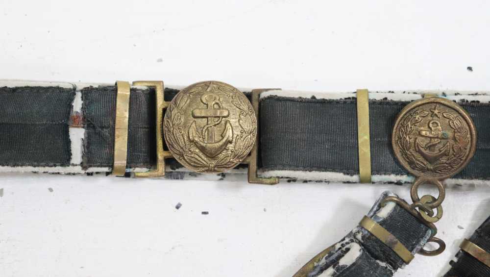 ORG 1950's SOVIET NAVAL OFFICER'S PARADE DIRK W/ BELT AND HANGERS-img-3