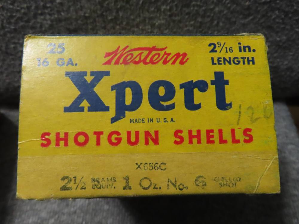 2 FULL BOXES, 50 VINTAGE 16 GAUGE "SHORT" 2 9/16" SHOTGUN SHELLS-img-1