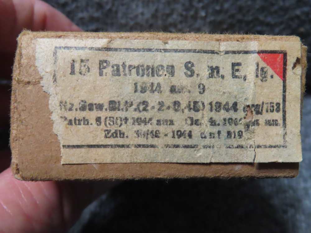 FULL BOX 15 ROUNDS WWII GERMAN 8mm MAUSER AMMO S.M.E. LONG 1944 DATE-img-1