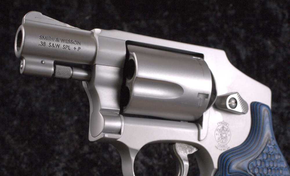 PENNY AUCTION!! Beautiful Smith & Wesson 642-1 Airweight in .38Spl-img-7