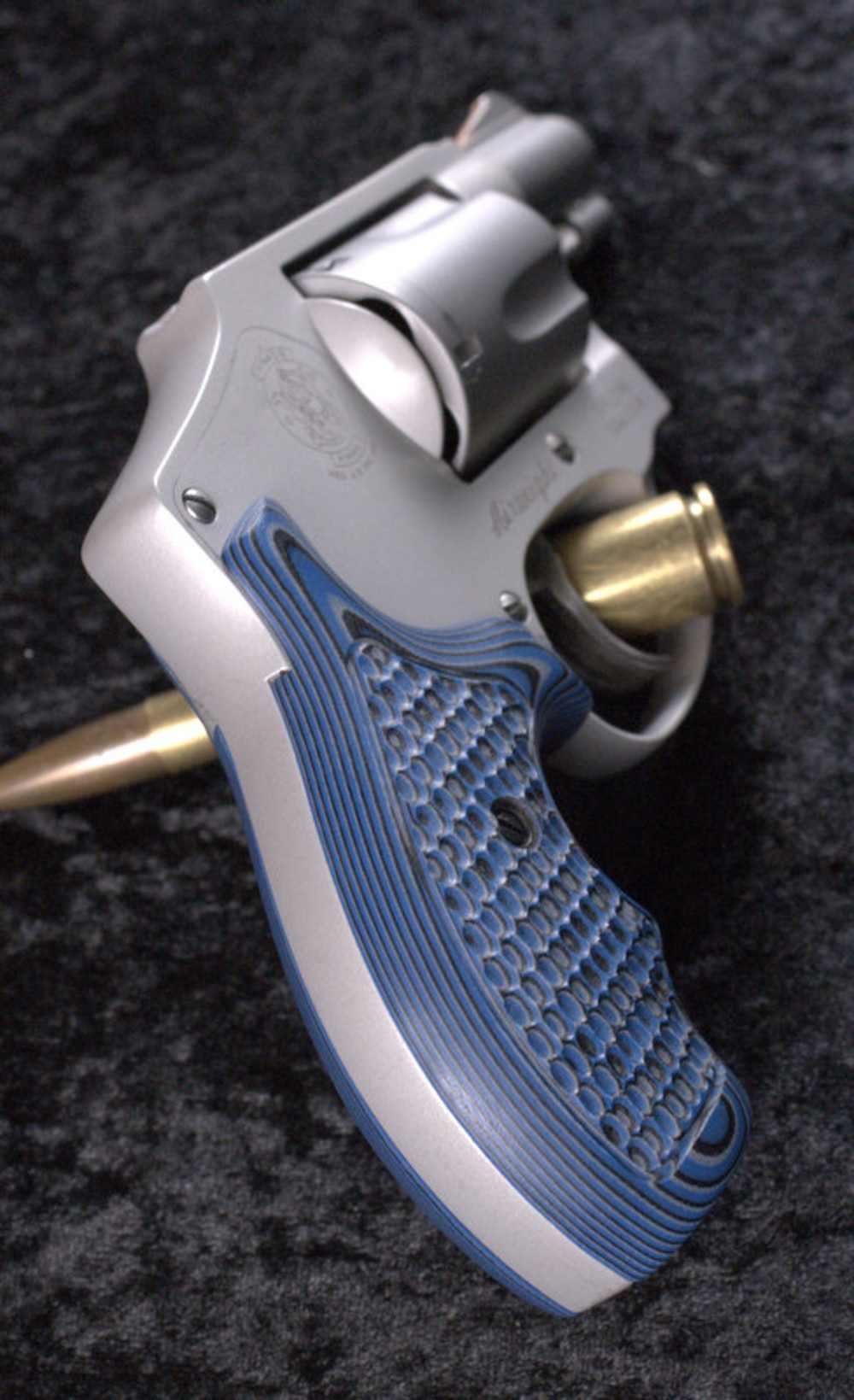 PENNY AUCTION!! Beautiful Smith & Wesson 642-1 Airweight in .38Spl-img-5