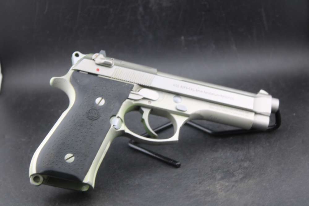 Beretta 92FS INOX 9mm Item P-48-img-0