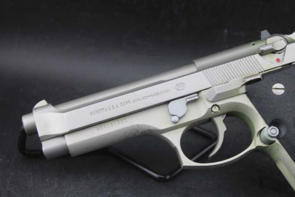 Beretta 92FS INOX 9mm Item P-48-img-6