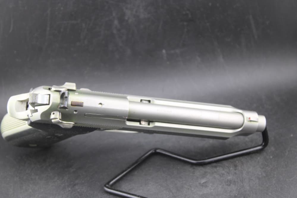Beretta 92FS INOX 9mm Item P-48-img-10