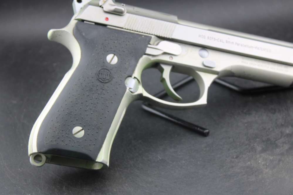 Beretta 92FS INOX 9mm Item P-48-img-4