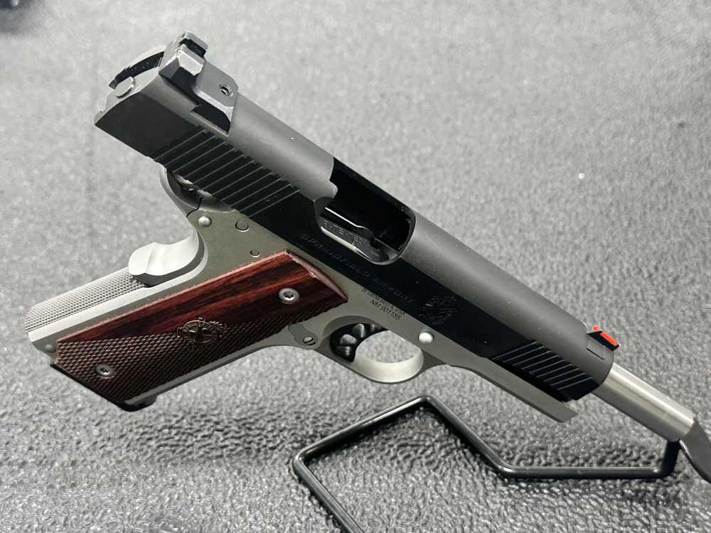 Springfield 1911 Ronin .45 ACP Pistol - 5" Barrel, 2-Tone, 7+1 Rounds-img-4