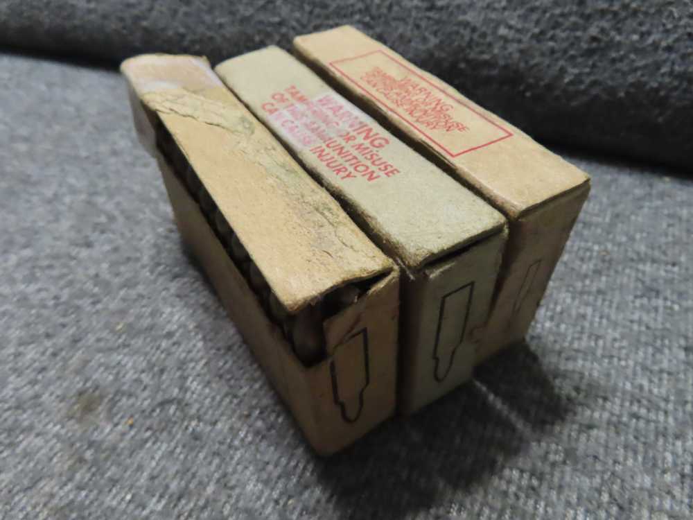 106 ROUNDS OF U.S.G.I. 5.56mm (.223) CALIBER BLANK AMMUNITION-img-7