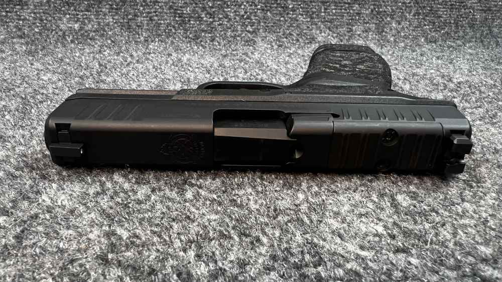 Springfield Armory Hellcat Pro 9x19 Optic Ready 4 Mags -img-14