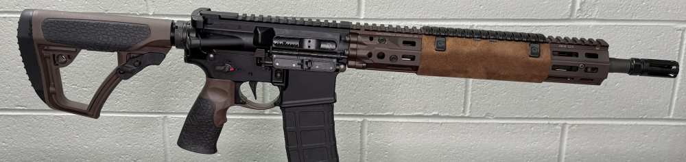 Daniel Defense DD4 M4A1 RIII rifle.-img-1