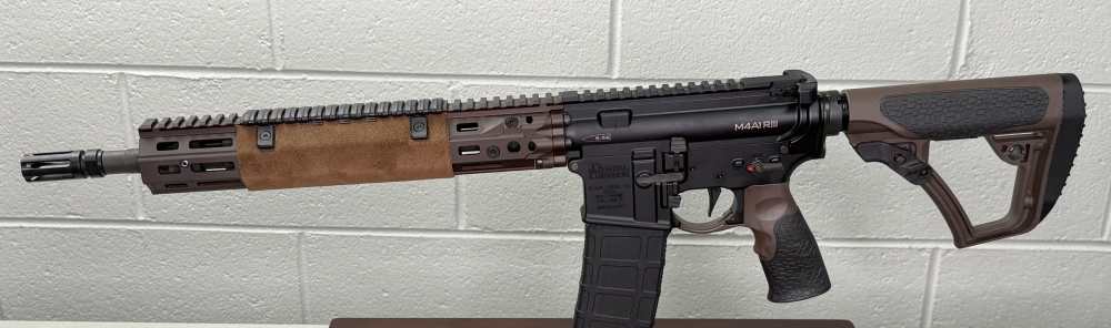 Daniel Defense DD4 M4A1 RIII rifle.-img-0