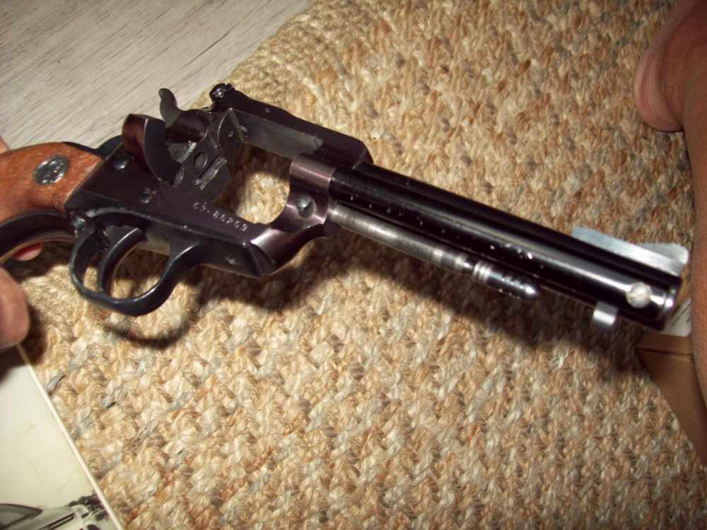 Ruger NEW MODEL single- six Combo.22-img-12