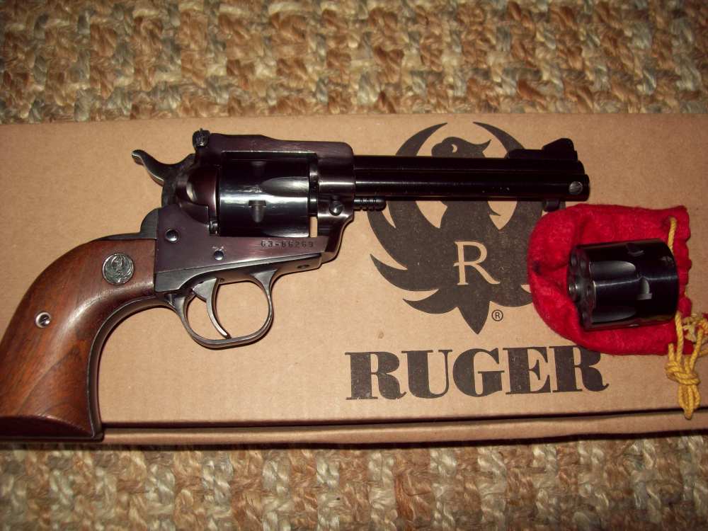 Ruger NEW MODEL single- six Combo.22-img-3