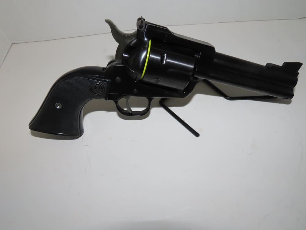 RUGER NEW MODEL BLACKHAWK 41 MAG-img-3