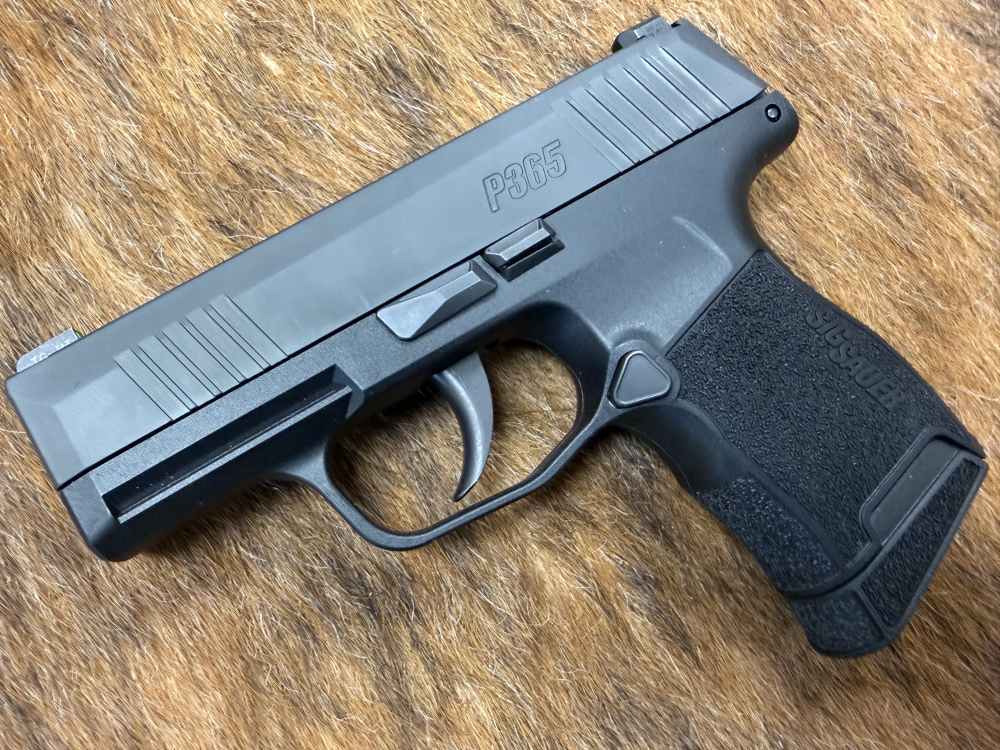 SIG SAUER P365 CLEAN! 9MM PENNY AUCTION! -img-2