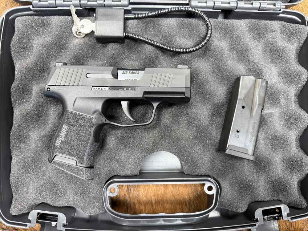 SIG SAUER P365 CLEAN! 9MM PENNY AUCTION! -img-0