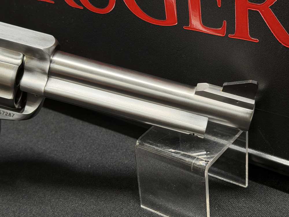 2024 Ruger Blackhawk Flattop Bisley 44 Special 5.5" Stainless Lipseys 5250-img-7