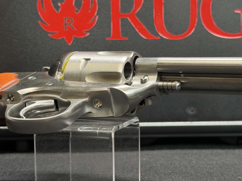 2024 Ruger Blackhawk Flattop Bisley 44 Special 5.5" Stainless Lipseys 5250-img-9
