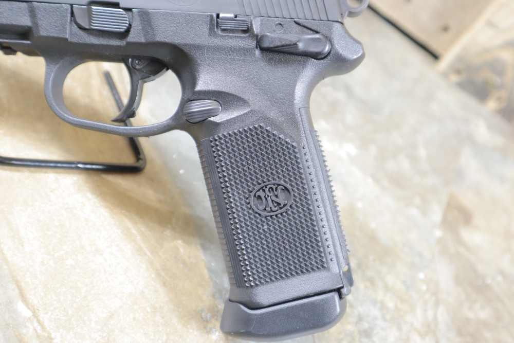 Beautiful FN FNX-45 Tactical .45ACP Penny Bid NO RESERVE-img-16