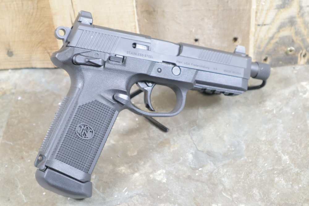Beautiful FN FNX-45 Tactical .45ACP Penny Bid NO RESERVE-img-6