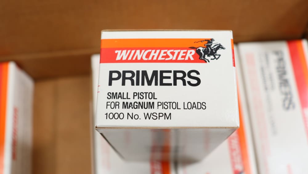 N.I.B.- WINCHESTER SMALL PISTOL MAGNUM LOAD PRIMERS 5000 COUNT-img-9