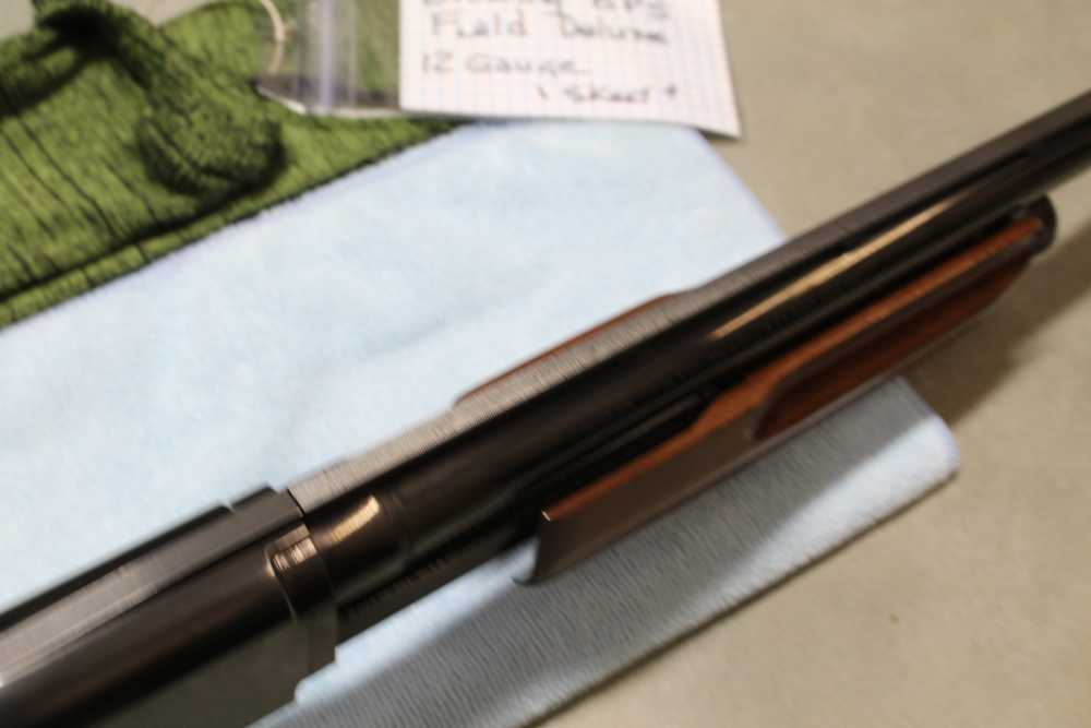 Browning BPS Field Deluxe pump action, Vent Rib, 12 Gauge, 28-inch barrel-img-36