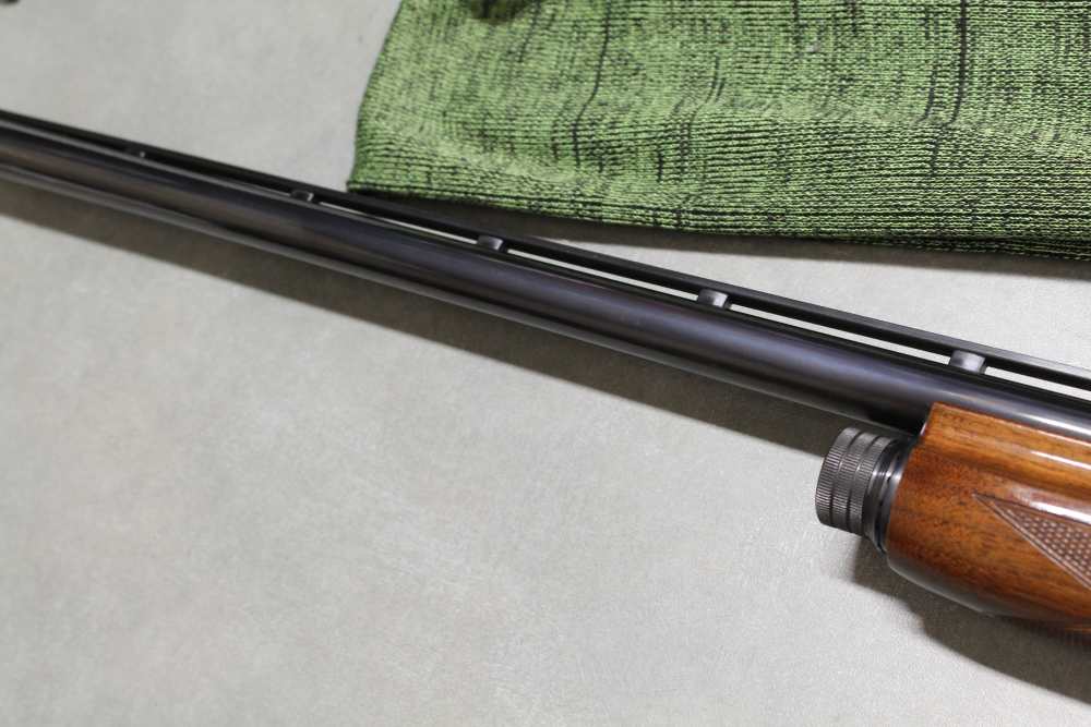Browning BPS Field Deluxe pump action, Vent Rib, 12 Gauge, 28-inch barrel-img-29