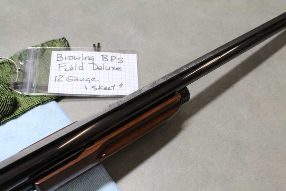 Browning BPS Field Deluxe pump action, Vent Rib, 12 Gauge, 28-inch barrel-img-9