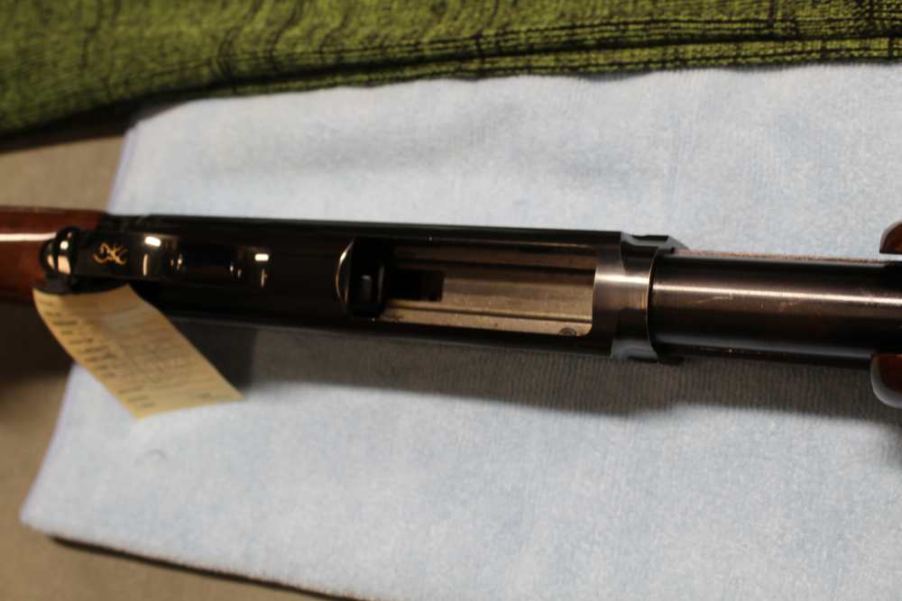 Browning BPS Field Deluxe pump action, Vent Rib, 12 Gauge, 28-inch barrel-img-16