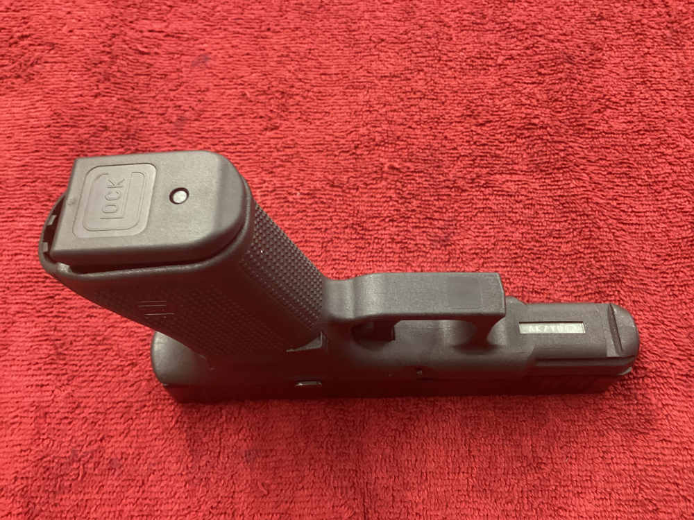 Glock 23 Gen 5 .40 S&W + 1-10Rnd Magazine -  NO CC FEES!-img-2